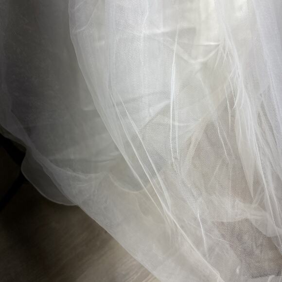 White Flower Girl Sees With Gold Ribbon And Bow Large {54} - Picture 7 of 15